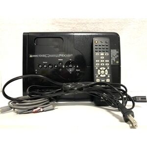 Epson MovieMate 55 3LCD Projector with Built-In DVD Player H302A Remote + Case